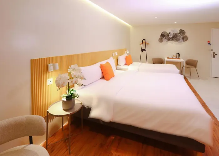 Vibrant Hotel